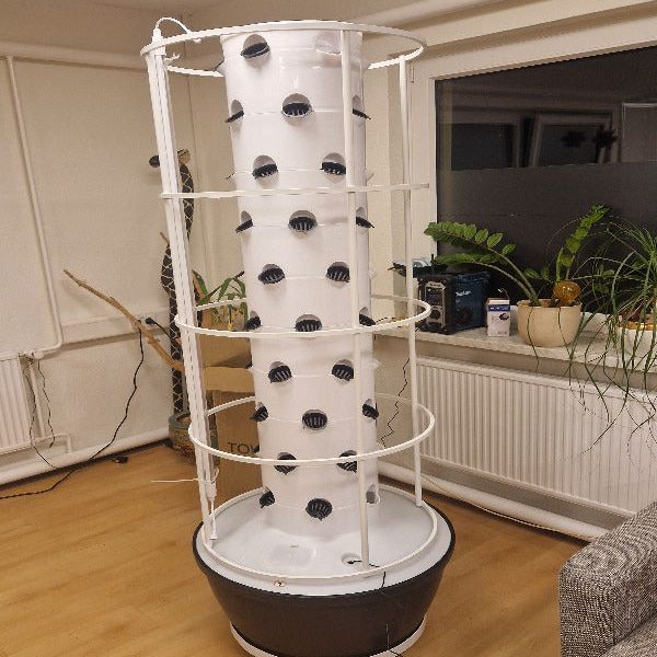 Futuregardens Hydroponics Tower 1 with 10 floors - 60 plants